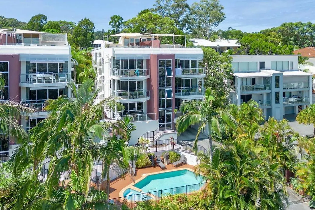 3Bh Stunning Views Heart Of Noosa Apartment