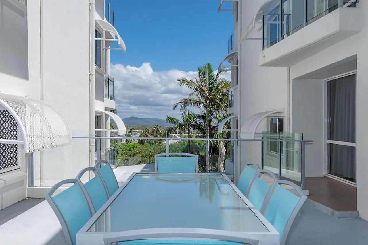 3Bh Stunning Views Heart Of Noosa Apartment
